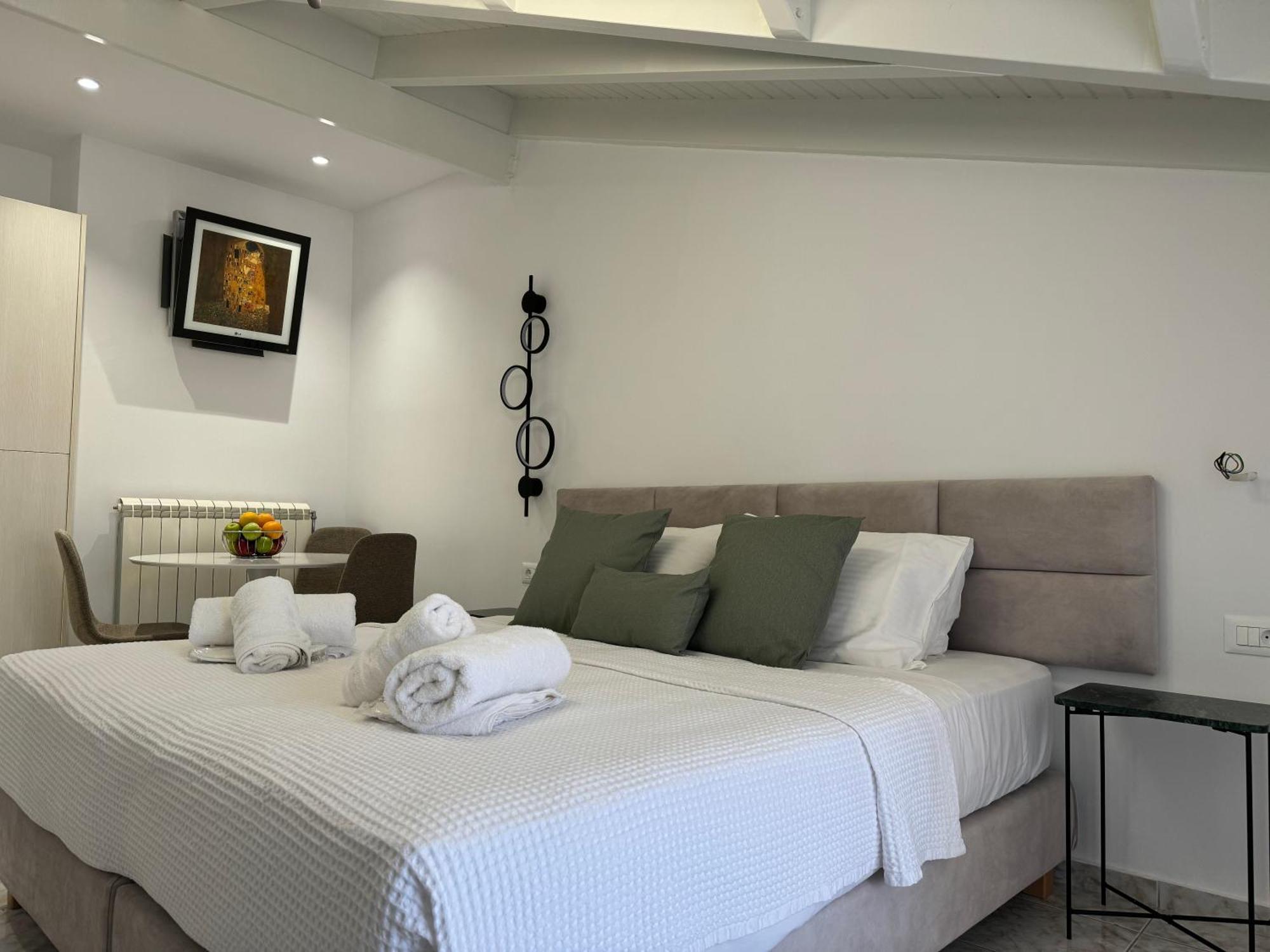Rouchotas Apartments อาร์กอสโตลี ภายนอก รูปภาพ
